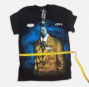 CVLA Beetlejuice Bob Graphic T-Shirt Size M